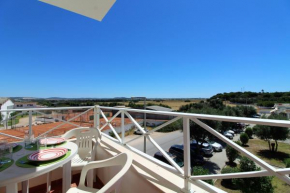 Гостиница Falesia Beach  Албуфейра